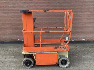 JLG 1230ES articulated boom lift