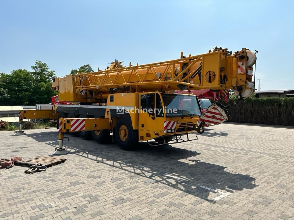 Demag AC 120 mobile crane