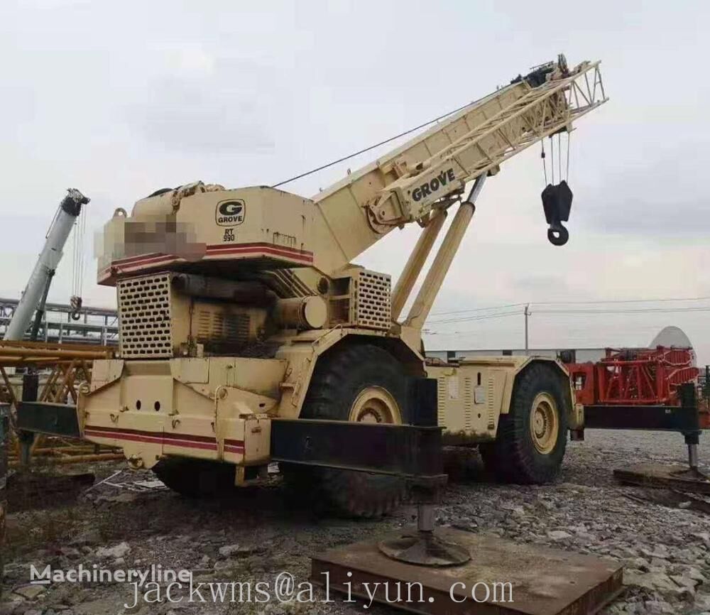 Grove RT990 mobile crane