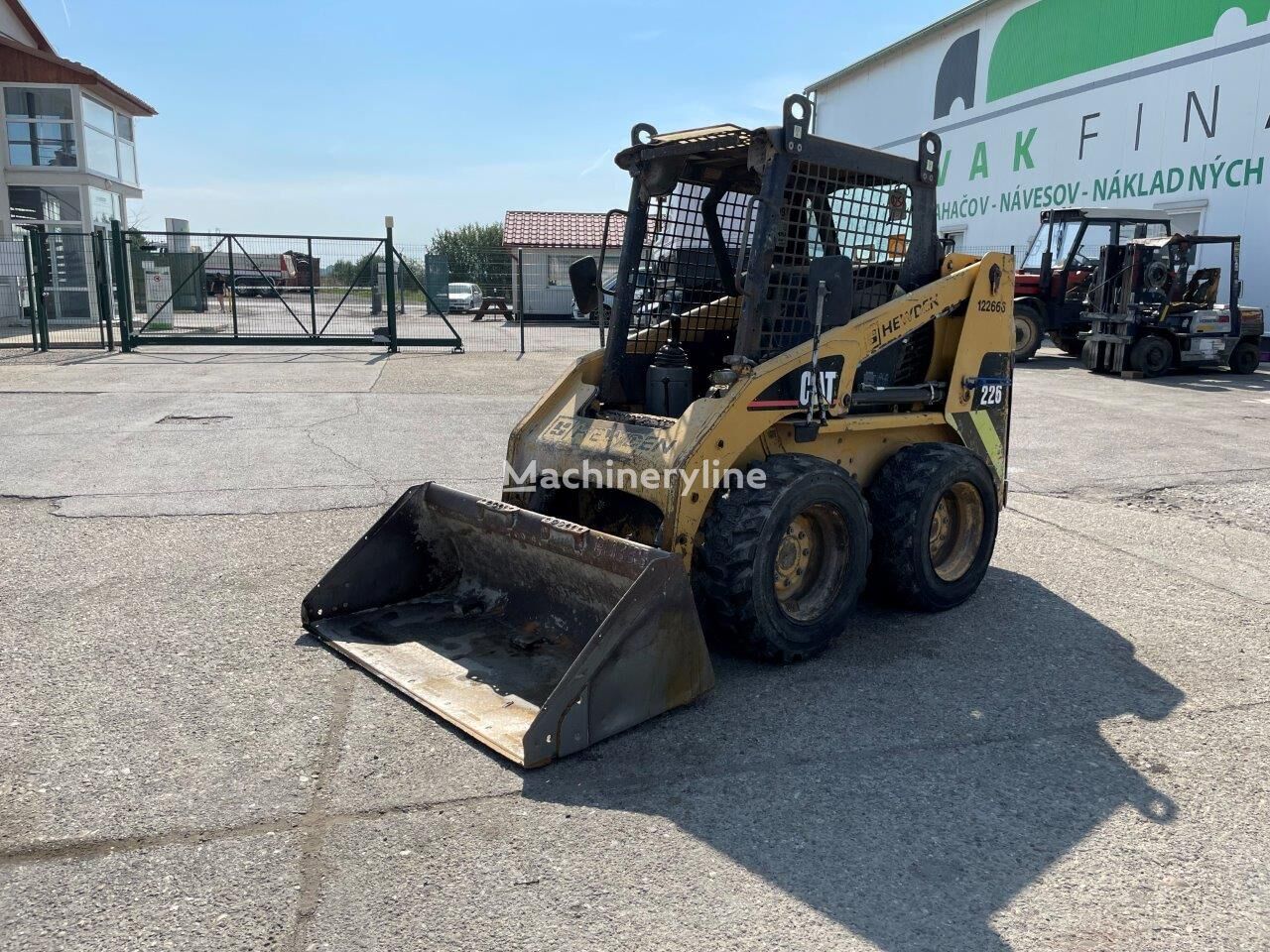 Caterpillar 226  skid steer