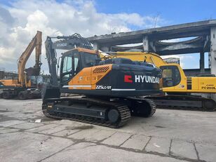 Hyundai 225LC-9S tracked excavator