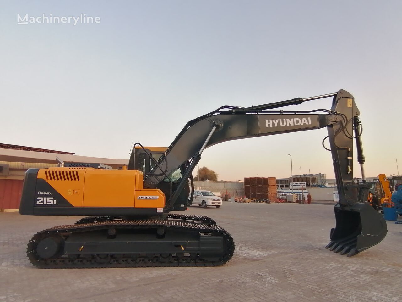new Hyundai R215L tracked excavator