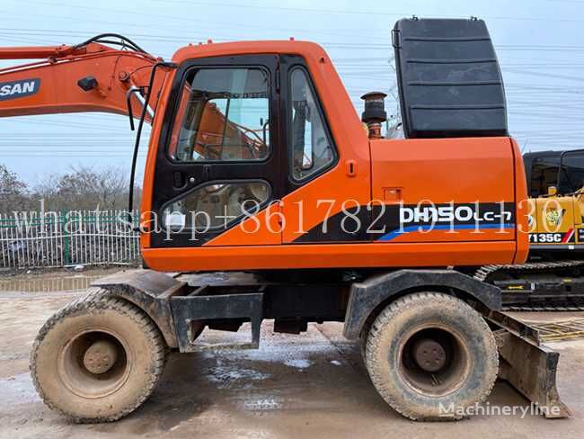 Doosan DH150 wheel excavator