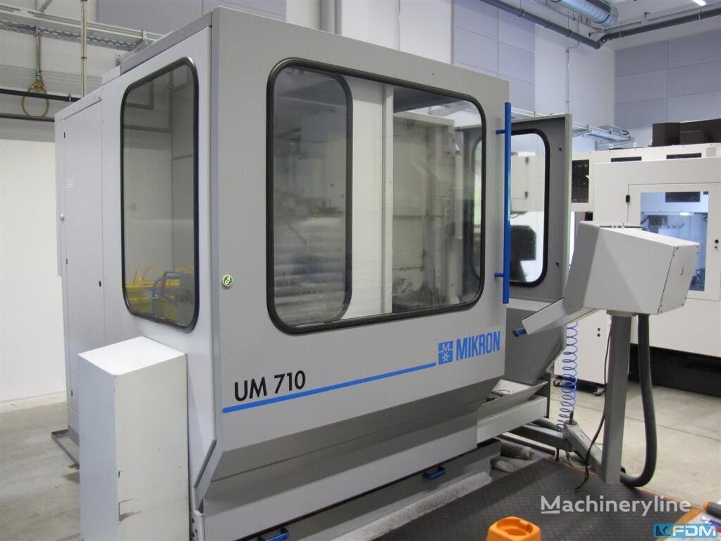 Mikron UM 710/900 machining centre